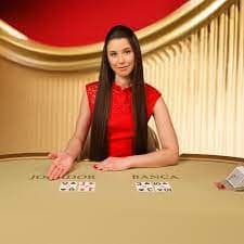 Auto Roulette betting layout on mbo999 platform showing inside and outside bet zones with chip placement
